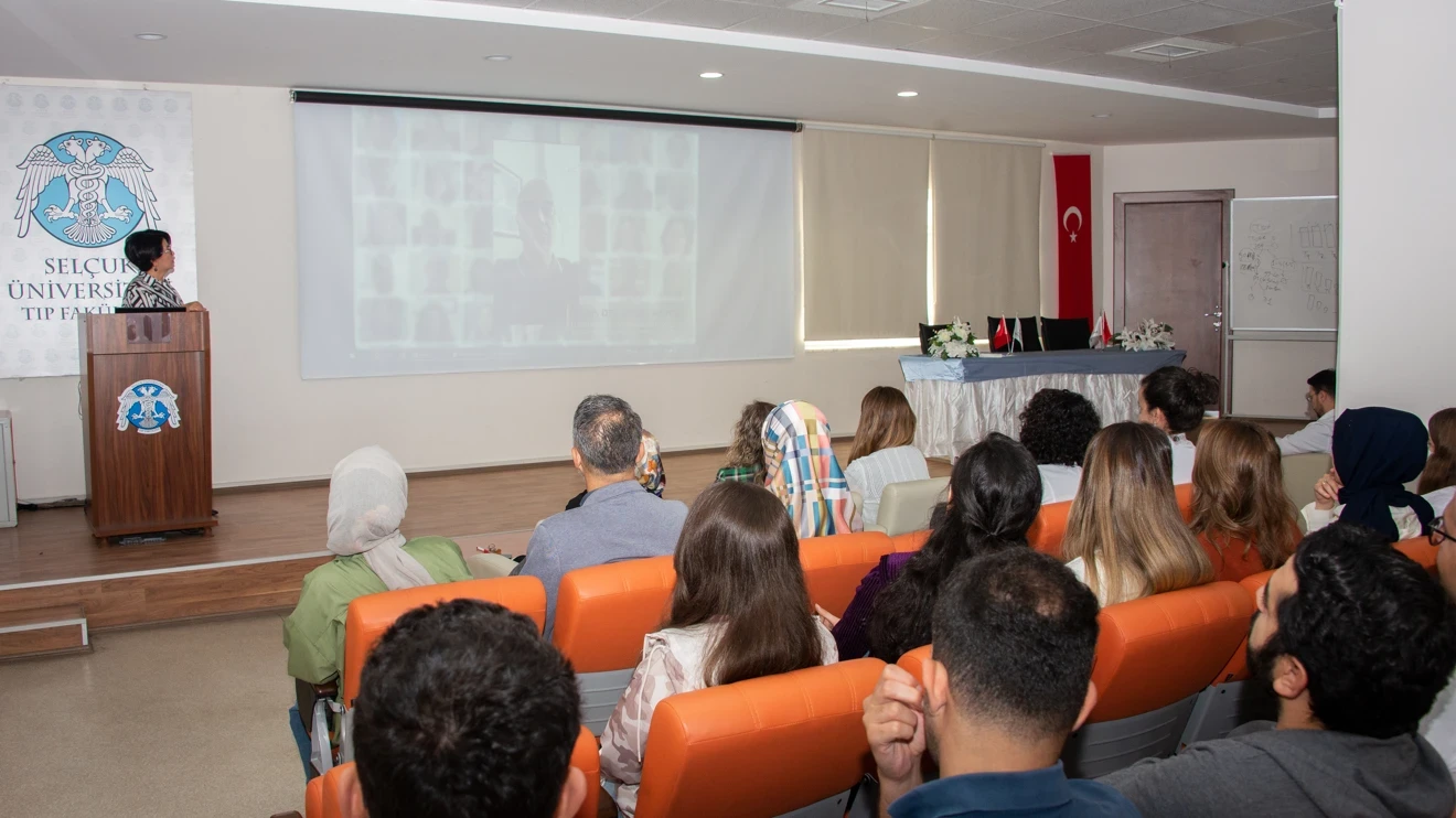 Awareness seminar on 'urticaria disease' at Selçuk University
